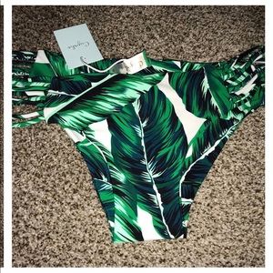 CupShe leaf bottoms size medium